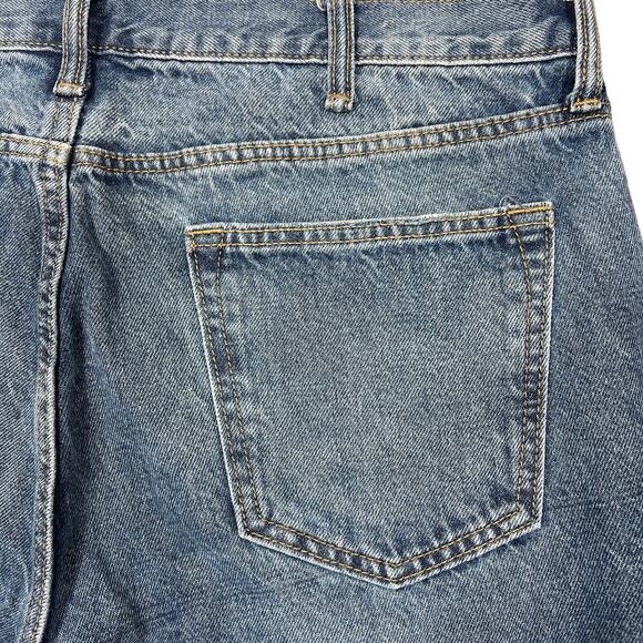 Old Navy Dad Jean Shorts Men's 38" Medium Wash 100% Cotton Grunge Denim Jorts - Picture 7 of 10